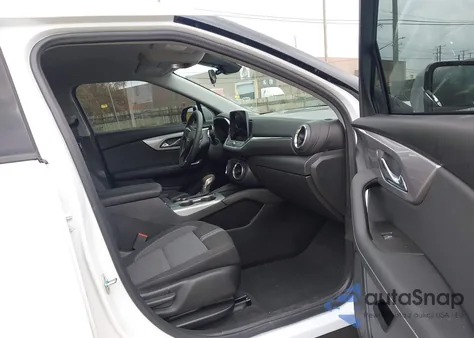 2024 Chevrolet Blazer Fwd 2Lt z USA, uszkodzony, nr VIN 3GNKBCR45RS279534